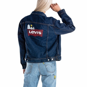 NWT Levi’s x Peanut Ex-Boyfriend Blue Trucker‎ Denim Jean Jacket